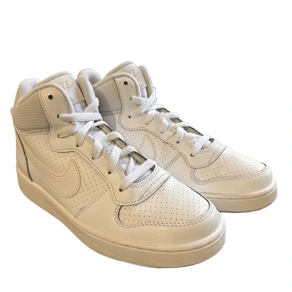 Nike Court Boroughs Mid Grade School White Sneakers Running Shoes Size 6Y - Picture 3 of 10